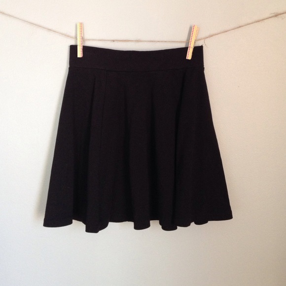 Black Skater Skirt