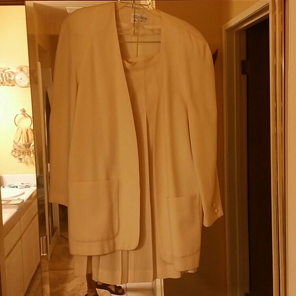 Suit - Picture 1 of 1