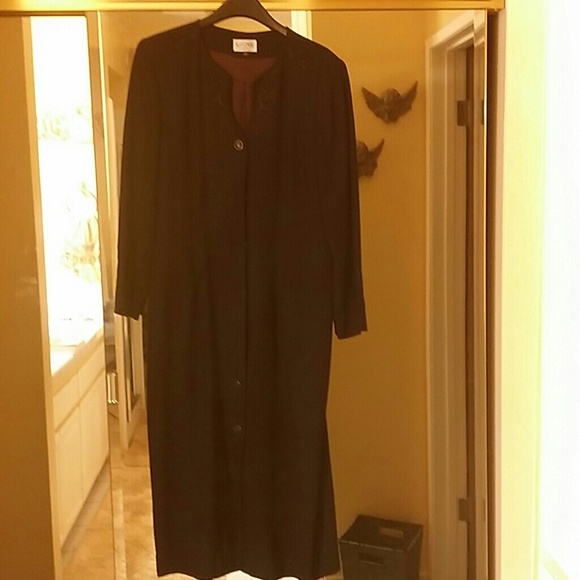 Coat - Picture 1 of 1