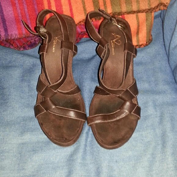 Aerosoles brown wedges - Picture 1 of 3