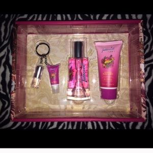 Ed Hardy Perfume