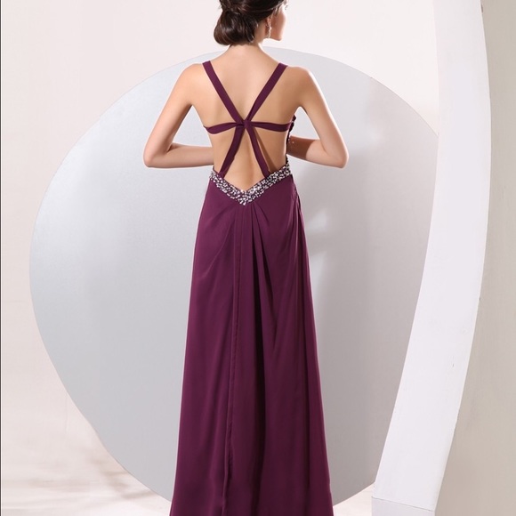 Prom dress - Picture 2 of 3