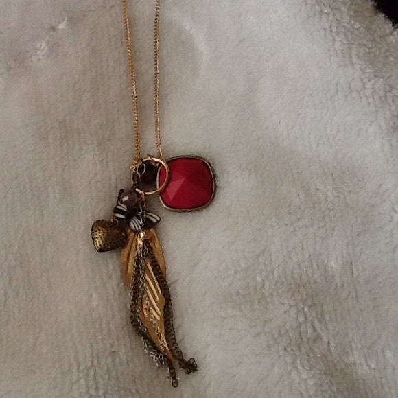 Costume jewlery necklace - Picture 1 of 4