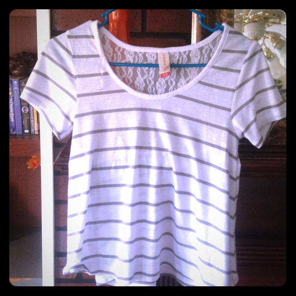 Gray&white stripe shirt