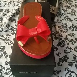 Flip flops NWT