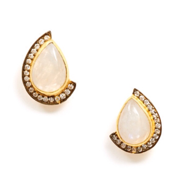 Blossom box teardrop earrings - Picture 1 of 3
