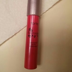 Tarte lip surgence in enchanted