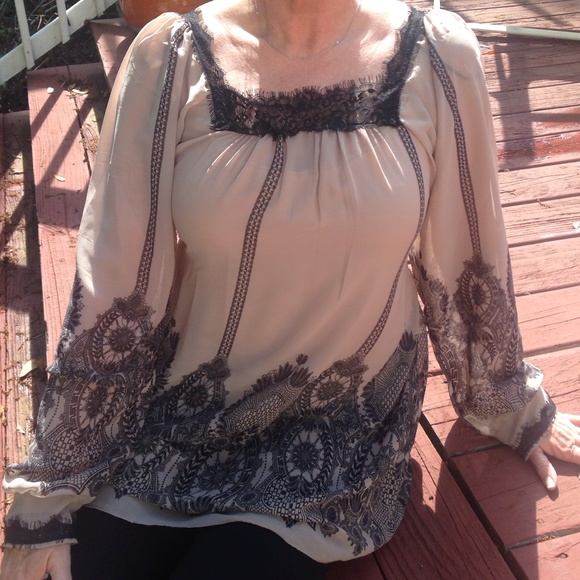Fun & Flirt by Japna tunic top NWT