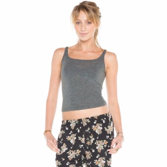 Bonnie Tank *BRANDY MELVILLE*