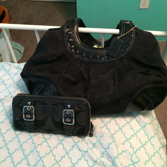 Black Authentic Coach bag and wallet set.