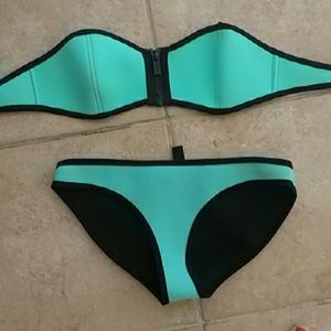 Authentic Miami mint Winnie