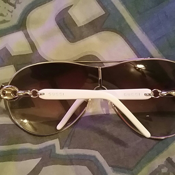 Gucci shades - Picture 4 of 4