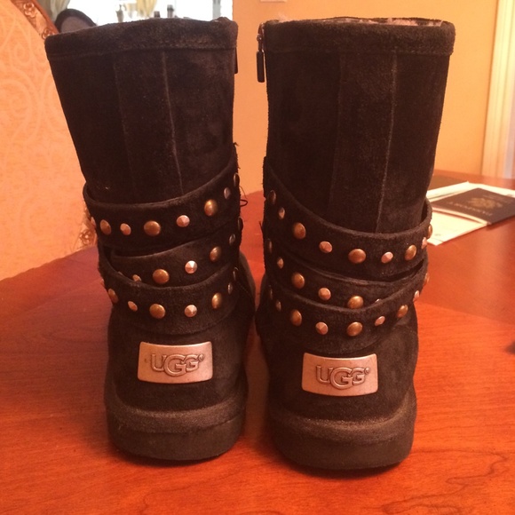 Ugg shoes