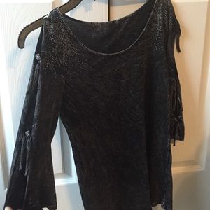 Stylish grey long sleeve