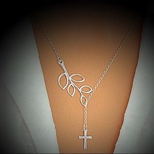 Y design necklaces!! (Different styles)