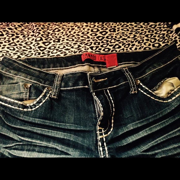Boot cut jeans