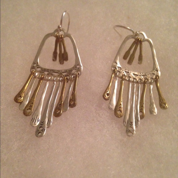 Bundle Silpada Two-Toned Earrings & bracelet