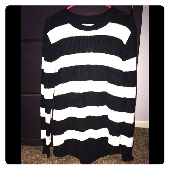 Unif x UO Waffle-knit Tunic Sweater