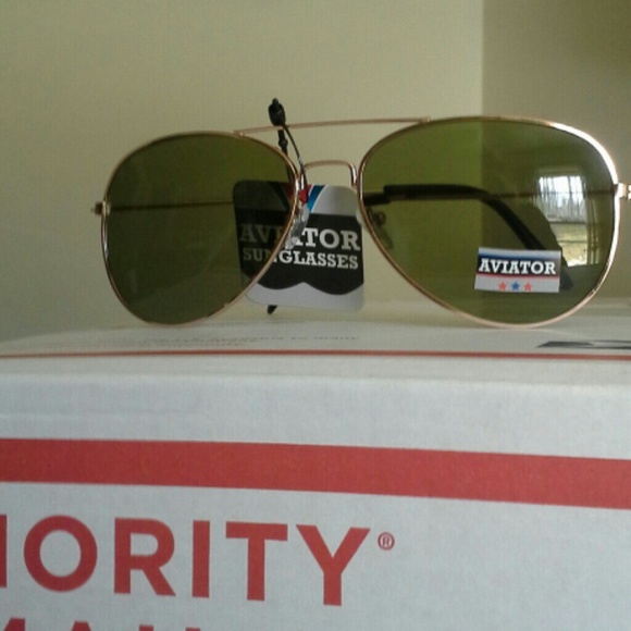 Aviator sunglasses my first poshmark post!!