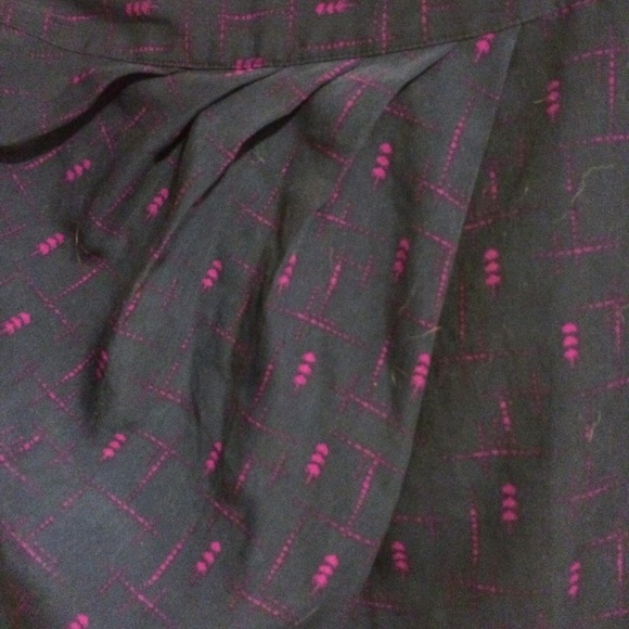 🚫SOLD🚫🎉HP🎉 Silence + Noise pencil skirt 10 - Picture 2 of 3