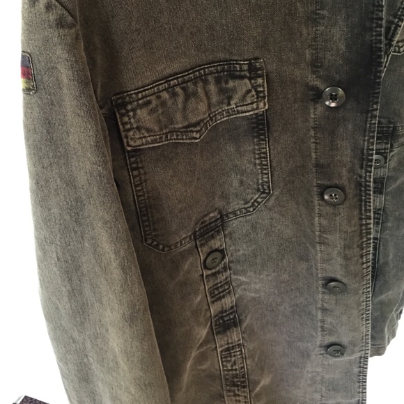 Brandy Melville jacket - Picture 2 of 4