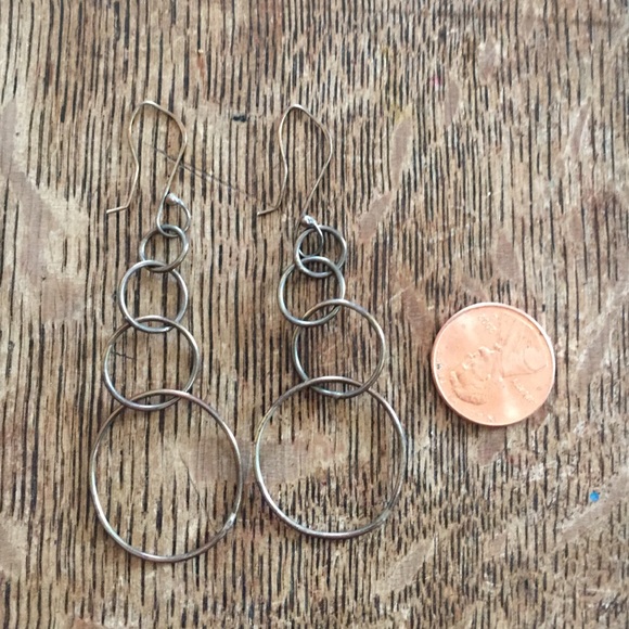 Silver circle dangle earrings
