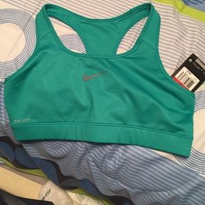 Nike sports bra