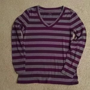25% off bindles, V neck long sleeve
