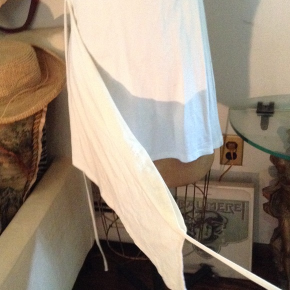 Unique Lycra Top - Picture 3 of 3