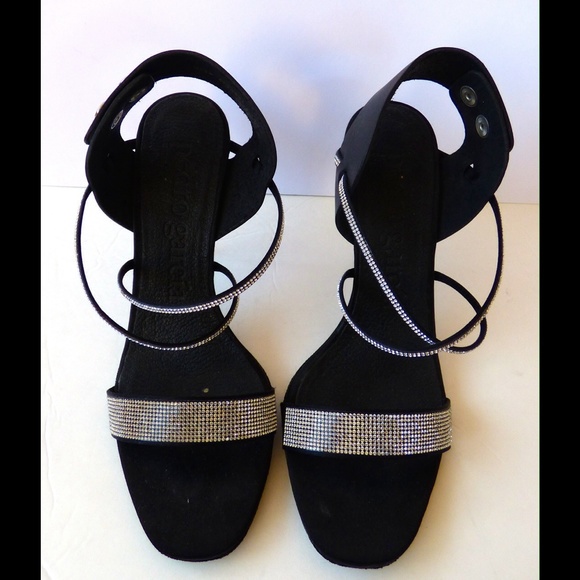 NEW WITH BOX Pedro Garcia Monique Shoe