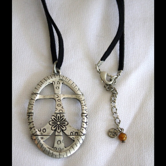 Peace sign silver tone pendant necklace new