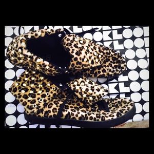 Cheetah Print Shoe With Gold Studs🎀