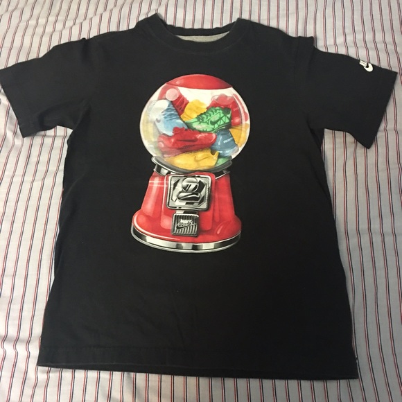 Boys Nike shirt