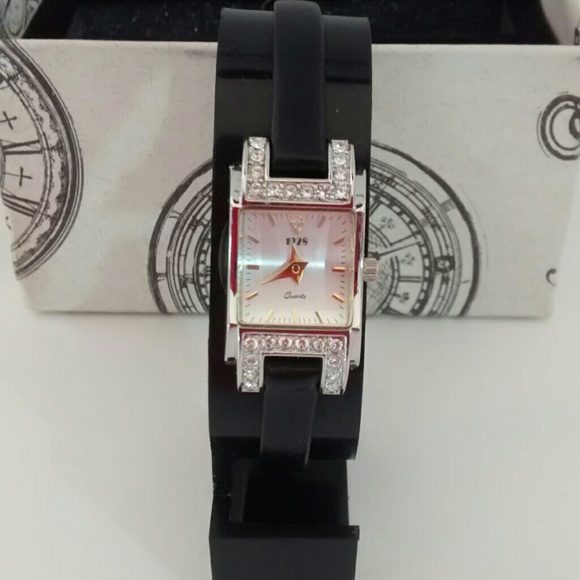 1928 Jewelry - Watch. NWOT.