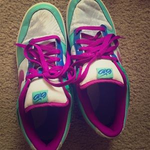 Like new green and purple nikes