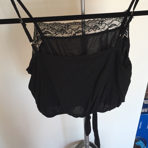 Brandy Melville top - Picture 2 of 3