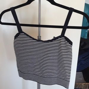 Brandy Melville crop top