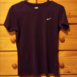 ⭕SOLD⭕ Dark purple nike dri fit t-shirt