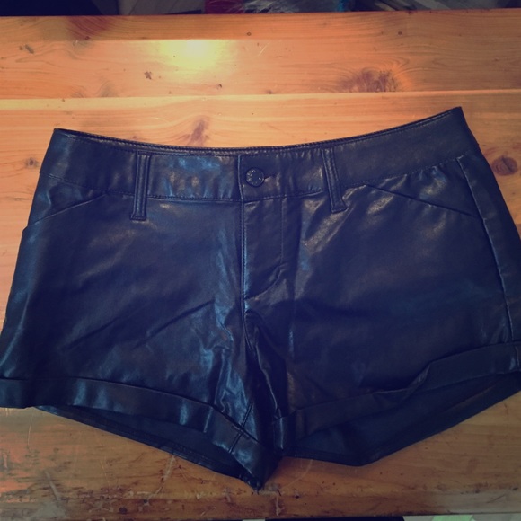 Arden B leather shorts