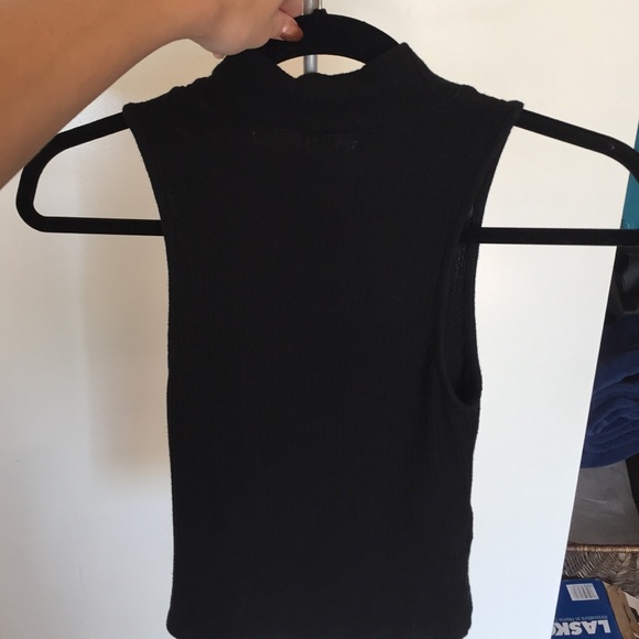 Brandy Melville top - Picture 2 of 4