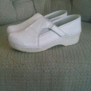 Sanita scrub shoes
