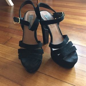 Steve Madden Pumps
