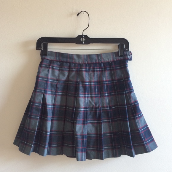 American apparel pleated skirt