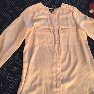 Soft pink top with rose gold zippers