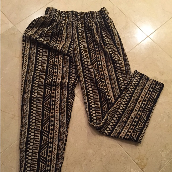 Printed mc hammer pants - Picture 2 of 2