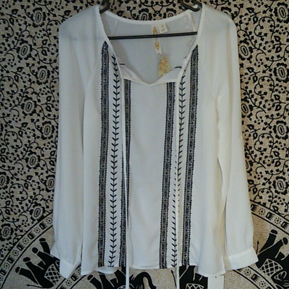 Hippie White and Black Shirt