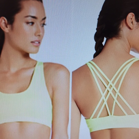 BNWT Neon yellow Fabletics Vaasa sport bra