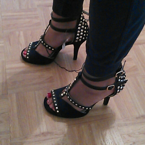 Open toe High heels