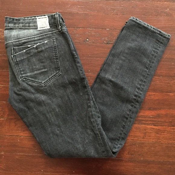 Chip & Pepper distressed black jeans