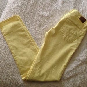 SOLD American eagle skinny jeans